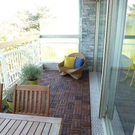 - A Deux Pas De La Plage - Beau T2 Traversant Avec Terrasse, Balcon Et Parking Individuel Securise * Arcachon