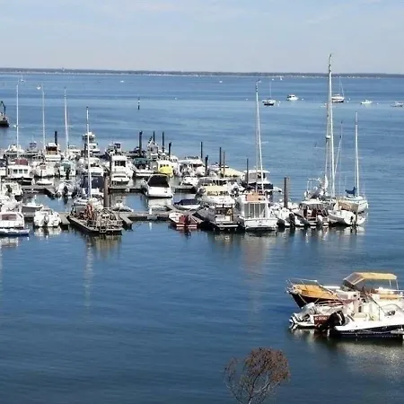 - A Deux Pas De La Plage - Beau T2 Traversant Avec Terrasse, Balcon Et Parking Individuel Securise